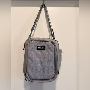 Igloo Gray Insulated Crossbody Lunch Cooler Bag